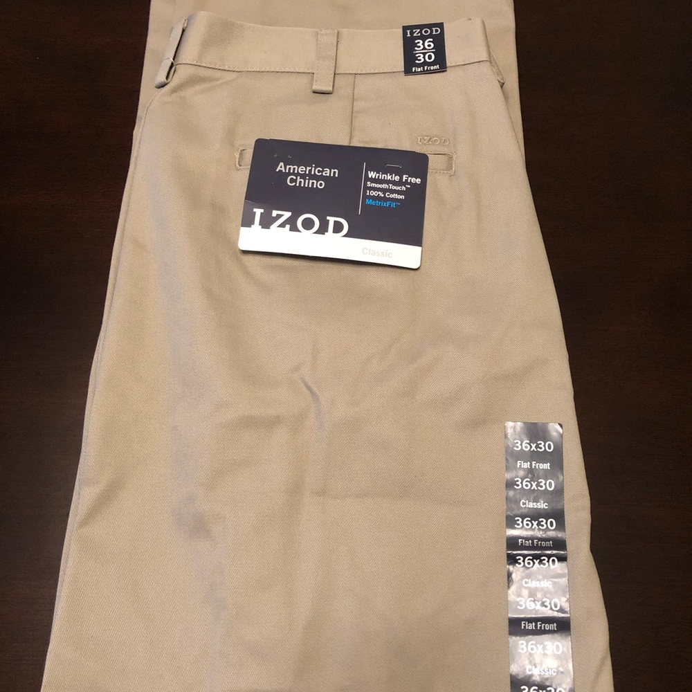 IZOD Chino